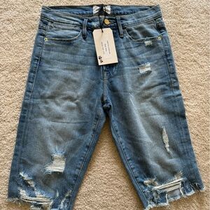 New Frame Denim Stretch Le Bermuda Long Short in Norie Size 27